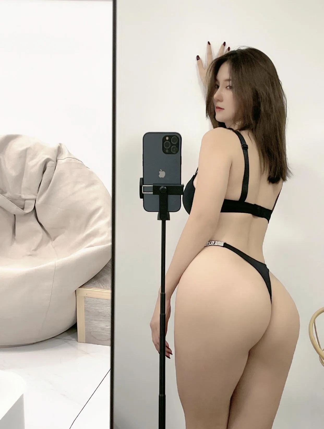NO.019 陈大小姐-微密圈系列 – 完美的身材和脸蛋 [285P]插图